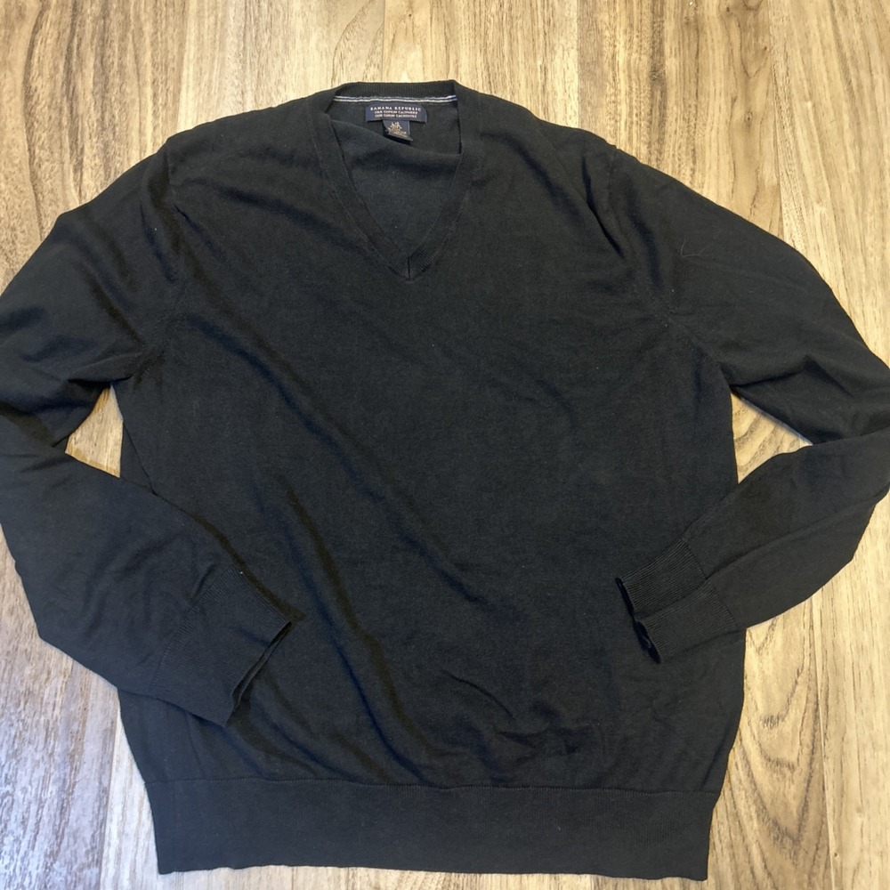 Men's Banana Republic Black V-Neck Sweater Size Large Silk Cotton‎ Cashmere